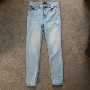 J.Crew Womens High waisted Jeans - size 27